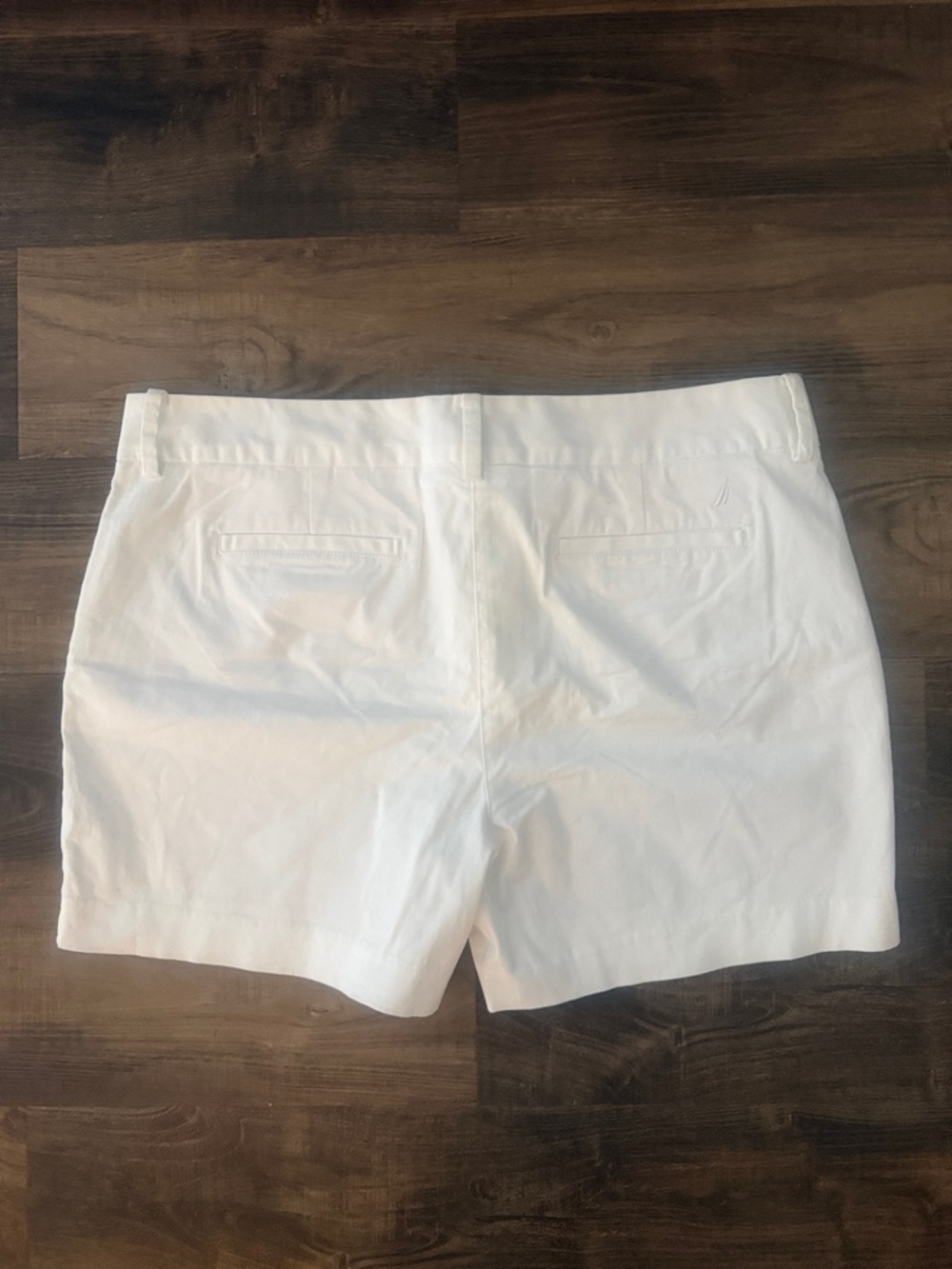 NWOT Nautica White Women's Cotton Chino Bermuda Shorts Size 12 - Picture 5 of 6